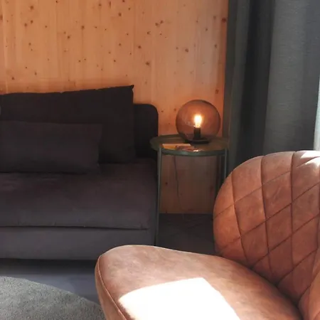 شقة Roots Tiny House *